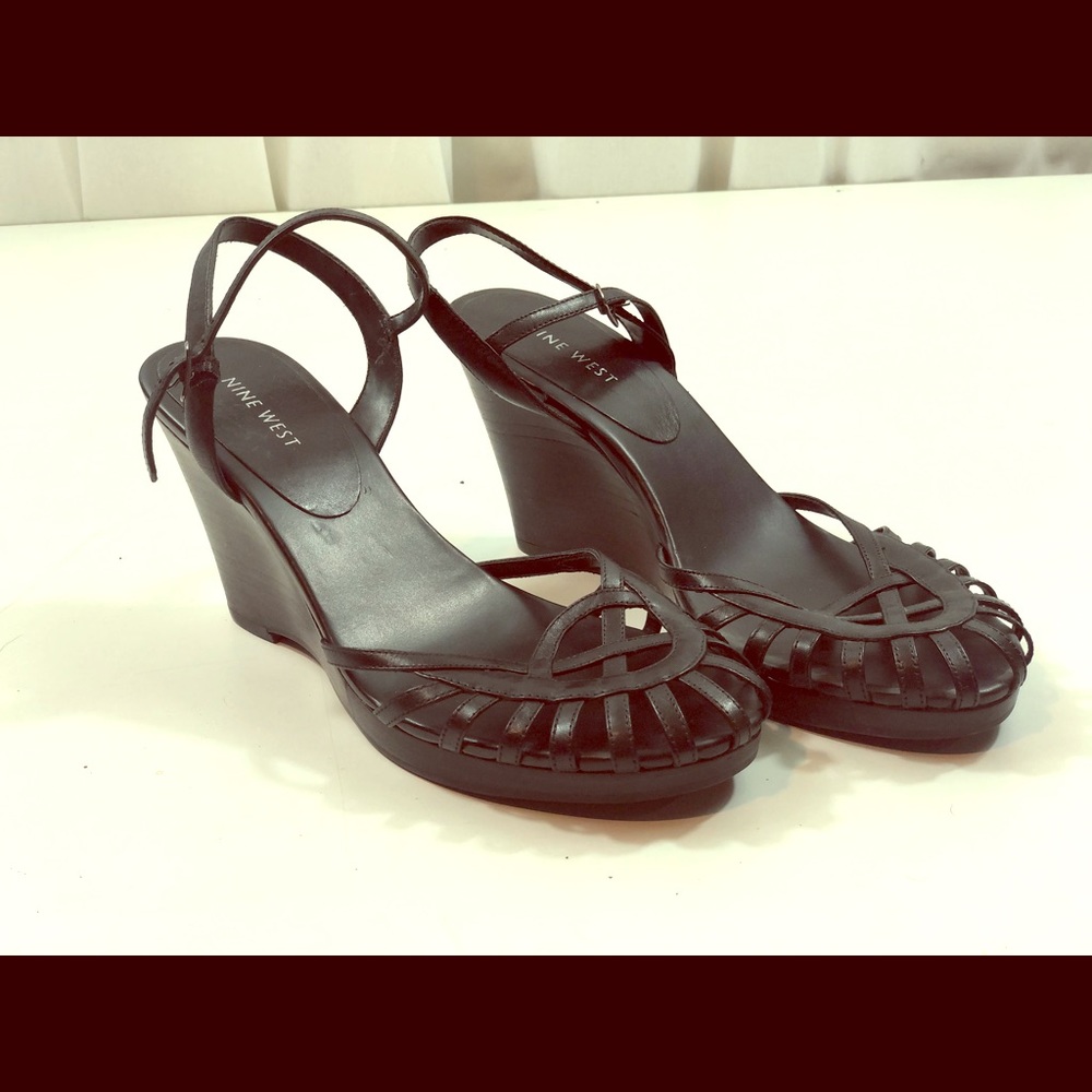 Like New Black Nine West Heels